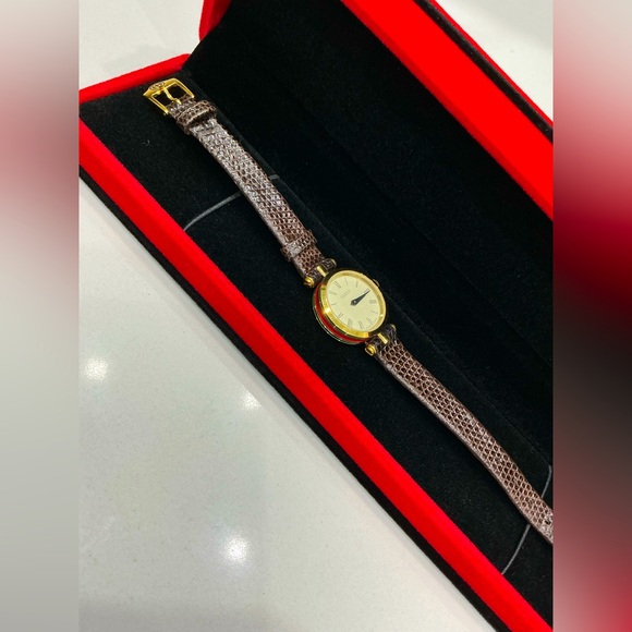 Ladies GUCCI SHERRY LINE watch❤️🧡💚 - Picture 9 of 14